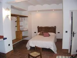 Casas y Patios de Triana | Andalucia - Seville İli - Sevilla - Los Remedios