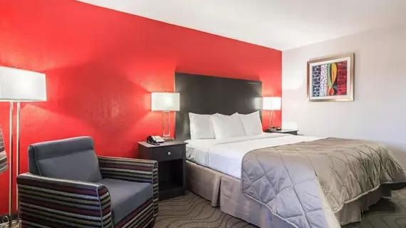 Clarion Inn and Suites | Arkansas - Russellville (ve civarı) - Russellville