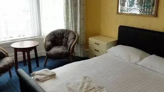 100 Pipers Hotel | Lancashire (kontluk) - Blackpool - Güney Sahili