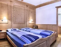 Chalet Alt - BelaVal Apartments | Trentino-Alto Adige - Güney Tirol (il) - Corvara in Badia