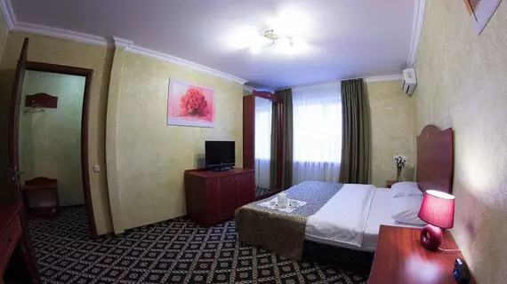 Pirosmani Hotel | Kiev (ve civarı) - Kiev - Podilskyj