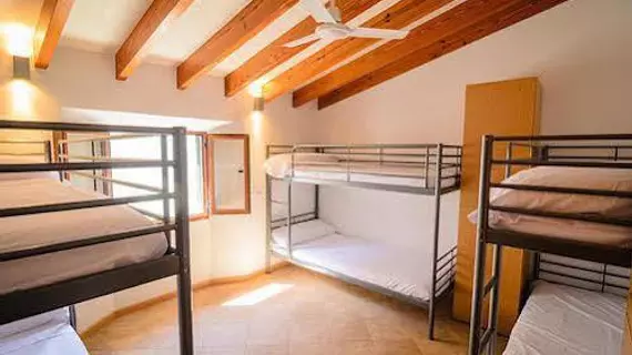 Embat Hostel | Balearic Adaları - Mayorka Adası - Pla de Mallorca