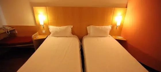 Ibis Ningbo Qianhu Plaza Hotel | Zhejiang - Ningbo - Yinzhou