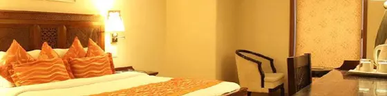 Sai Palace Inn | Maharaştra - Raigad - Bombay (ve civarı) - Bombay - Santacruz, Mumbai