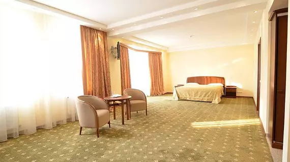 Platinum Hotel | Kişinev