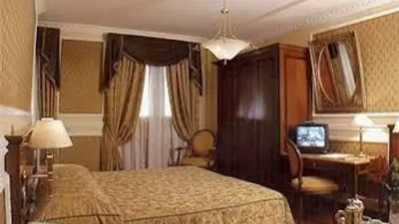 Hotel Champagne Garden | Lazio - Roma (ve civarı) - Roma Kent Merkezi - Rione XVIII Castro Pretorio