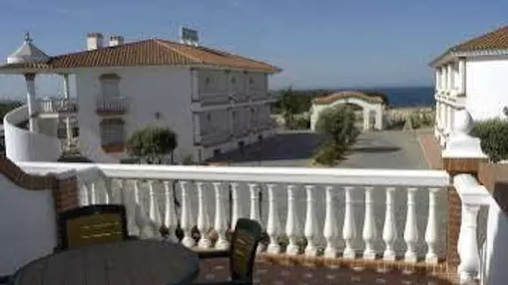 Hotel Diufain | Andalucia - Cadiz (vilayet) - La Janda - Conil de la Frontera