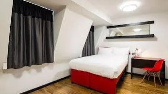 Tune Hotel Liverpool | Merseyside (ilçe) - Liverpool (ve civarı) - Liverpool - Liverpool Kent Merkezi