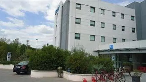 Ibis Budget Girona Costa Brava | Katalonya - Girona İli - Gironès - Girona - Fontajau