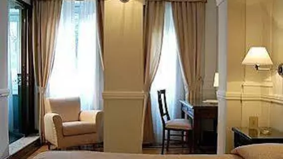 Hotel Flora | Lazio - Roma (ve civarı) - Frascati