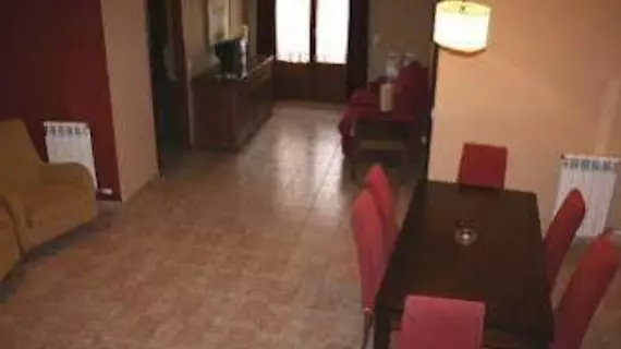 Apartamentos La Trufa Negra | Aragon - Teruel (vilayet) - Gúdar-Javalambre - Mora de Rubielos