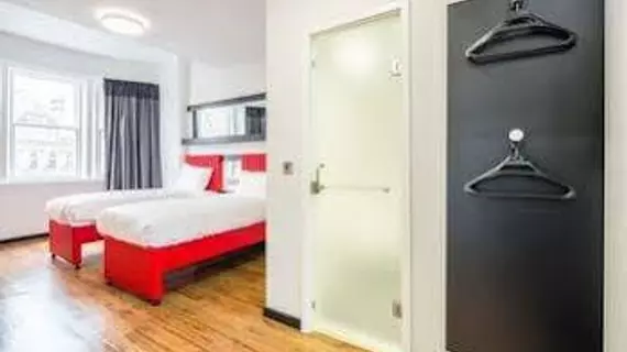 Tune Hotel Liverpool | Merseyside (ilçe) - Liverpool (ve civarı) - Liverpool - Liverpool Kent Merkezi