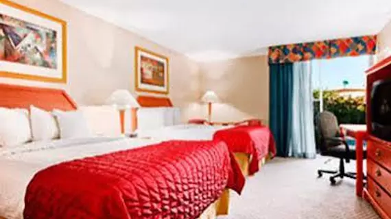 Baymont Inn and Suites Florida Mall | Florida - Orlando (ve civarı) - International Drive