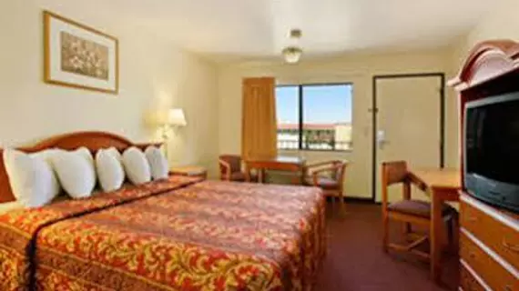 Signature Anaheim Maingate | Kaliforniya - Orange County - Anaheim - Anaheim Resort