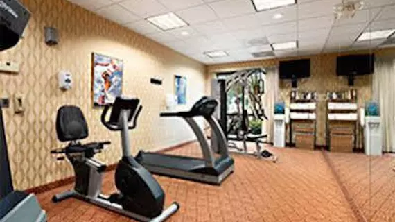 Ramada Suites Orlando Airport | Florida - Orlando (ve civarı) - Orlando