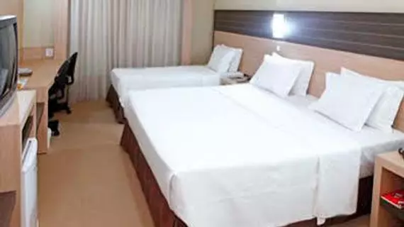 Hotel Executive Arapongas | South Region - Parana (eyaleti) - Londrina (ve civarı) - Arapongas