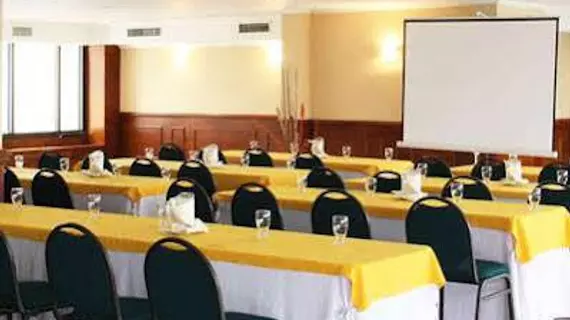 Torre de Cali Plaza Hotel | Valle del Cauca - Cali (ve civarı) - Cali