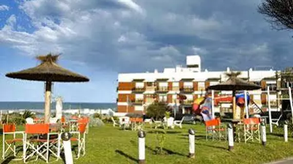 Grand Hotel Santa Teresita | Buenos Aires (ili) - Mar del Plata (ve civarı) - Mar del Plata - Las Colinas de Peralta Ramos