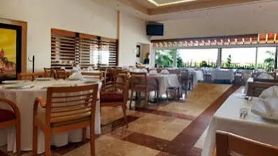 Fiesta Inn Cuernavaca | Morelos - Cuernavaca