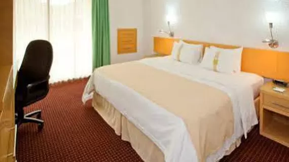 Holiday Inn Morelia | Michoacan - Morelia (ve civarı) - Morelia