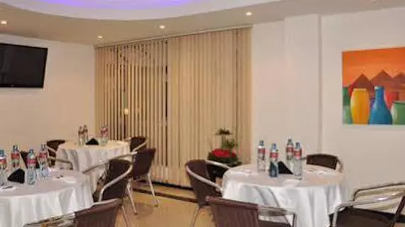 Hotel Americas Luxor | Cundinamarca - Bogota (ve civarı) - Bogota