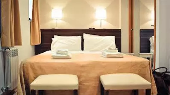 Hotel Ortegal | Buenos Aires (ili) - Mar del Plata (ve civarı) - Mar del Plata