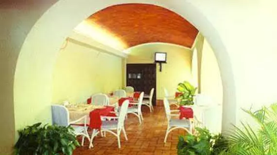 Hotel Maria de Lourdes | Quintana Roo - Benito Juárez - Cancun (ve civarı) - Cancun - Cancun Merkezi