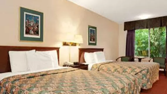 Days Inn and Suites Anaheim at Disneyland Park | Kaliforniya - Orange County - Anaheim - Anaheim Resort