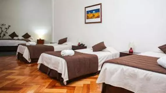 Hostal Plaza Londres 77 | Santiago - Santiago (ve civarı) - Santiago