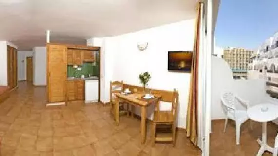 Central Park Apartamentos | Balearic Adaları - İbiza Adası - Sant Antoni de Portmany