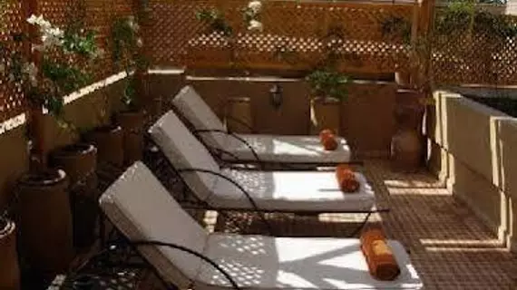 Riad Aderbaz | Marakeş (ve civarı) - Marrakech - Mechouar Kasbah - Mechouar-Kasbah