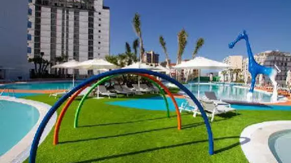 Suitopia Sol Y Mar Suites | Valencia Bölgesi - Alicante (vilayet) - Marina Alta - Calpe - Calpe Kent Merkezi