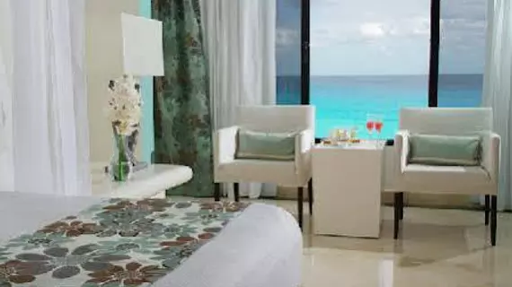 Now Emerald Cancun - All Inclusive | Quintana Roo - Benito Juárez - Cancun (ve civarı) - Oteller Bölgesi - Avenida Kukulkan