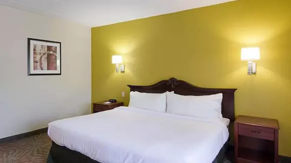 Suburban Extended Stay Hotel | Massachusetts - Worcester (ve civarı) - Worcester