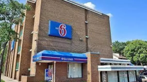 Motel 6 Washington DC | District of Columbia - Washington (ve civarı) - Washington - Northwest