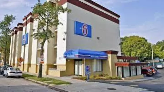 Motel 6 Washington DC | District of Columbia - Washington (ve civarı) - Washington - Northwest