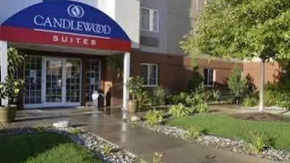 Candlewood Suites Detroit - Warren | Michigan - Detroit (ve civarı) - Warren