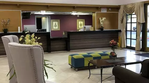 Quality Inn & Suites Artesia | Kaliforniya - Los Angeles County - Artesia