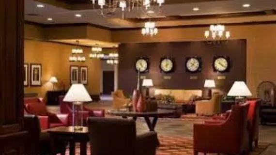 DoubleTree by Hilton Cincinnati Airport | Kentucky - Covington (ve civarı) - Hebron