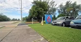 Motel 6 Dania Beach | Florida - Fort Lauderdale (ve civarı) - Dania Beach