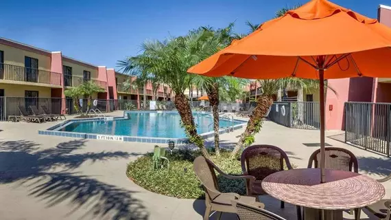 Midpointe Hotel by Rosen Hotels & Resorts | Florida - Orlando (ve civarı) - International Drive