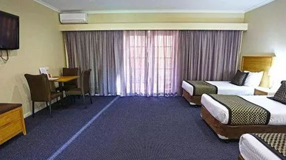 Quality Hotel Melbourne Airport | Victoria - Melbourne (ve civarı) - Westmeadows