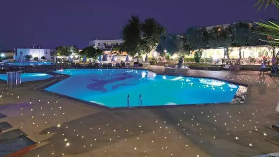 Sirios Village Hotel & Bungalows | Girit Adası - Hanya (bölge) - Hanya