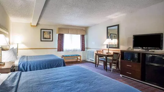 Quality Inn near Mammoth Mountain Ski Resort | Kaliforniya - Mammoth Lakes