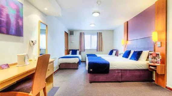 Comfort Inn Manchester North | Manchester (ve civarı)