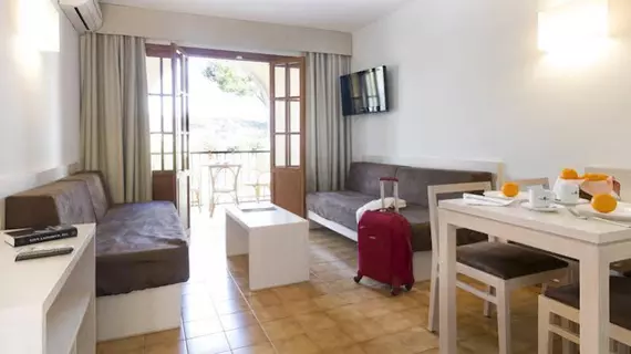 Apartamentos Delfin Casa Vida | Balearic Adaları - Mayorka Adası - Calvia - Santa Ponsa