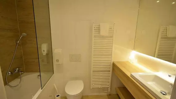 Hotel Emonec | Ljubljana (ve civarı) - Ljubljana Kent Merkezi