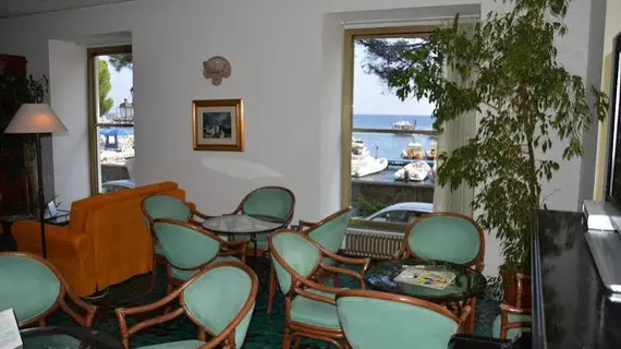 Hotel La Bussola | Campania - Salerno (il) - Amalfi