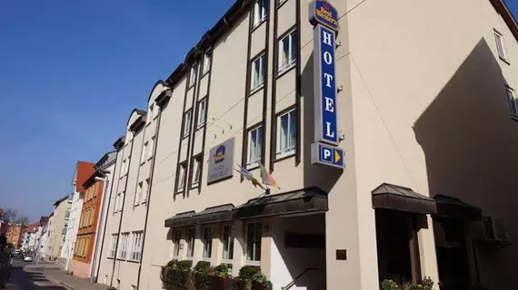 Best Western Hotel Favorit | Baden-Wuerttemberg - Rems-Murr-Kreis - Stuttgart (ve civarı) - Ludwigsburg