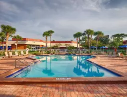 Red Lion Hotel Orlando - Kissimmee Maingate | Florida - Orlando (ve civarı) - Disney's Maingate West